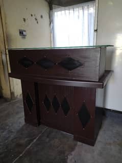ofice table  available for sale
