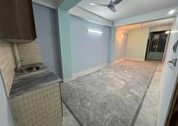 1 Bed Flat Available For Rent