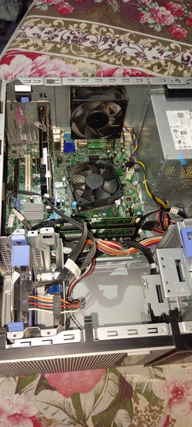 HP computer , Complete , 10/10 condition 2