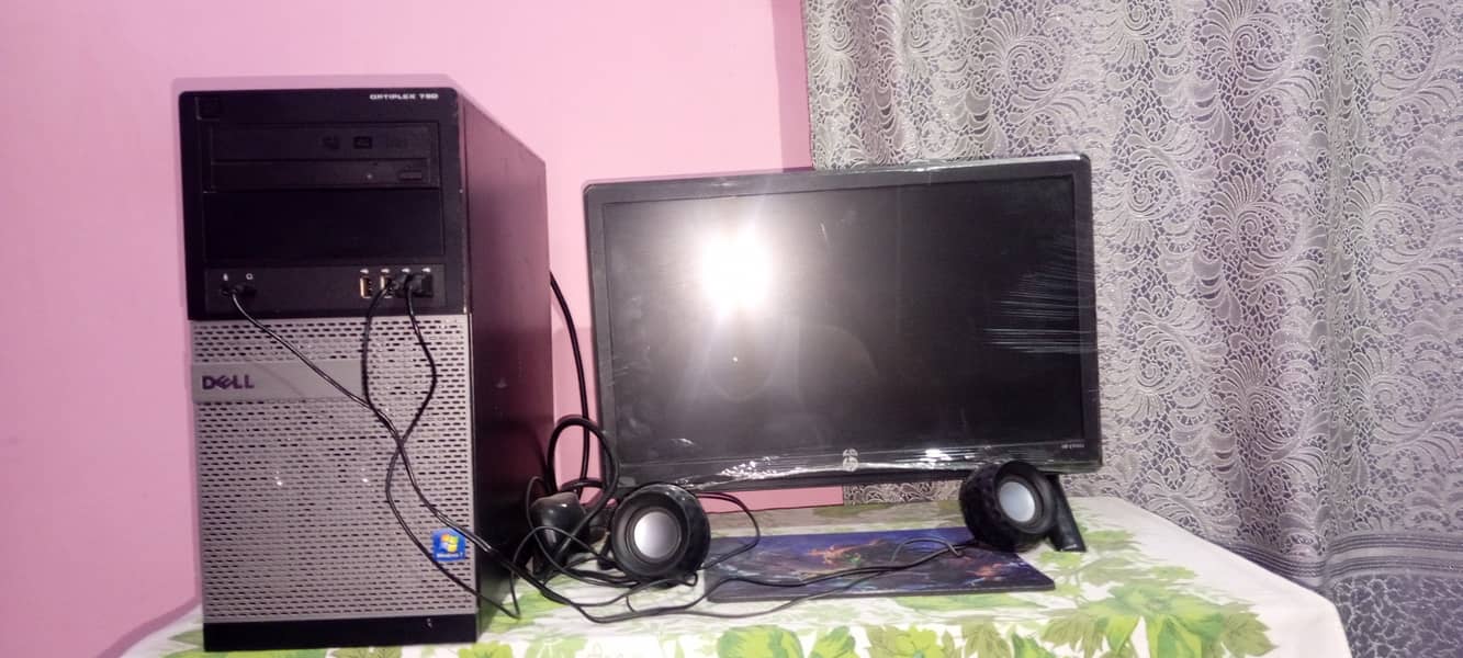HP computer , Complete , 10/10 condition 4