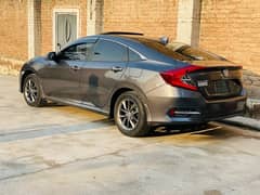 Honda Civic Oriel 1.8 i-VTEC CVT 2020