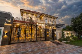 KANAL SPAINISH DESIGN SUPER STYLISH BUNGALOW FOR SALE