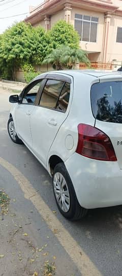 Toyota Vitz 2007