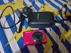 Samsung SL620 Single Lens Reflex camera 12.2 mega pixel
