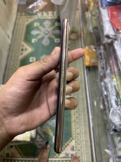 Oppo F9 With box All oky 6/64