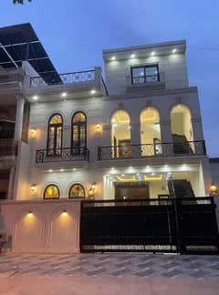 G-11 Size 25 50 Brand New House For Sale