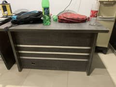 Computer table