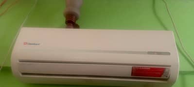 dolanc 1`5 ton window ac good condition