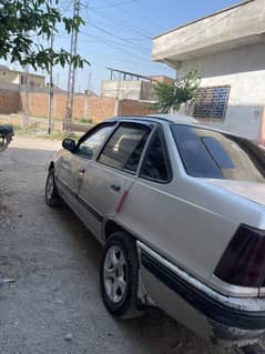 Daewoo Racer 2001
