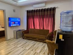 One bed luxurious Spring apartment