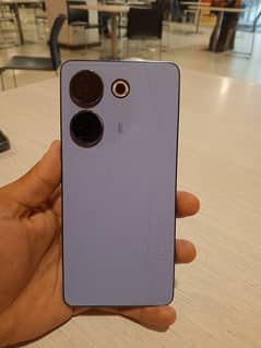 TECNO CAMON 20.