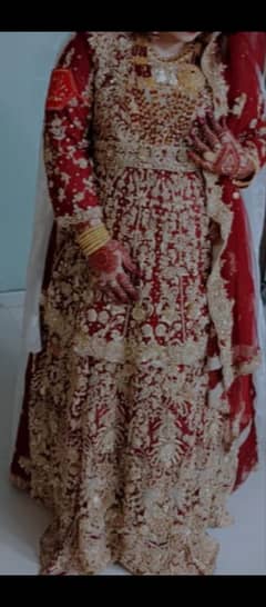 I want to sell my one time use lehenga used for just 3 hours price 24