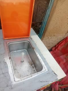 Juice maker , ice cream machine , in good conditition