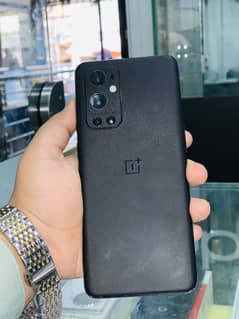 One plus 9 pro Avilble in very good condition