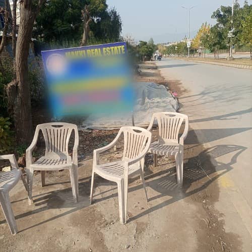 Plot For Sale In G-14/1Islamabad Street 20 Deal With Owner Proper Size 35*70 At A Price Like This, The Residential Plot Is The Best Option. Purchase Your Property Today To Secure Your Future 1