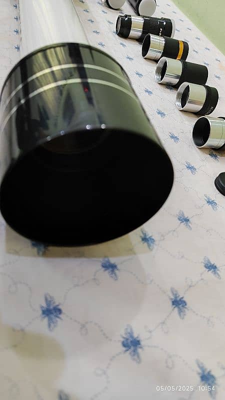 Visionking 60/700 Telescope Brand New Condition with Extra Accessories 2