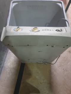 Washing Machine Single in working condition