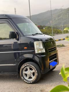 Suzuki Every 2009