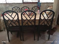 Durable good quality dining table