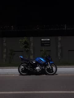 YAMAHA YBR MODEFIED 2016 PEHNIX