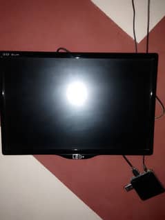 urgent sell led tv plus Android box03128933989