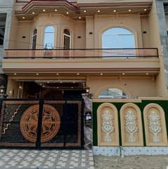 5 Marla House Ideally Situated In Eden Boulevard Housing Scheme