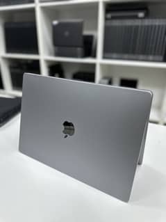 Macbook