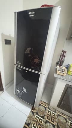 Selling fridge