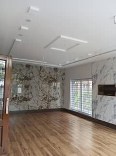 Spacious 6-Bedroom House for Rent in Ghouri Block, Sector B Bahria Town Lahore