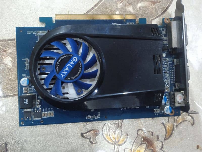 Graphics card Nvidia GeForce GT 220 1gb ddr2 Rs. 3,000 1