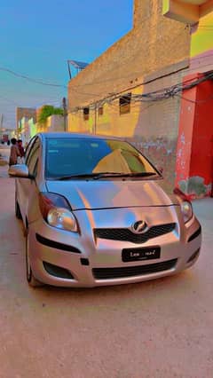 Toyota Vitz 2007
