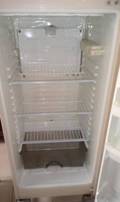 Dawlance refrigerator