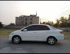 Honda Civic Oriel 2004