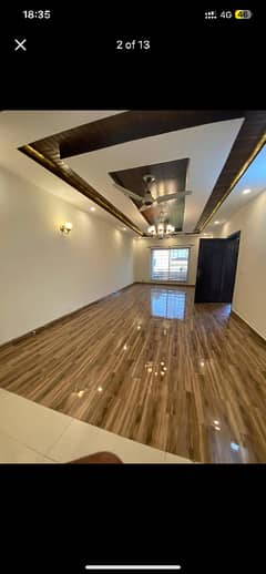 Upper portion 40*80 available for rent
