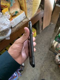 iPhone xr waterpack