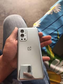 One Plus 9 Pro 8/128 10/10 (One Green Line)