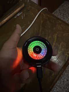 Magnetic cooler for gamers.