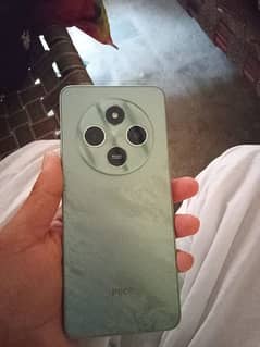 poco75