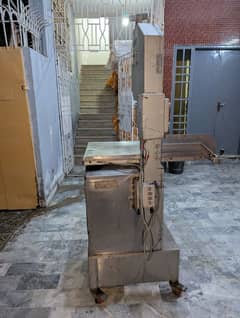meat cutting machine