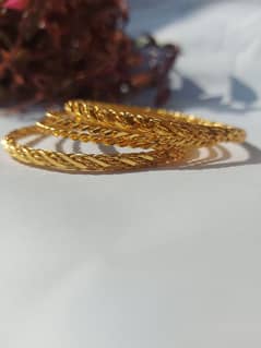 zircon bangles 4 pc set
