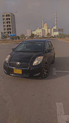 Toyota Vitz 2007