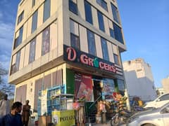 watsp No 03411349394 female salon ke Liye larki chahye