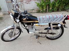 2022 model 125 self start special edition