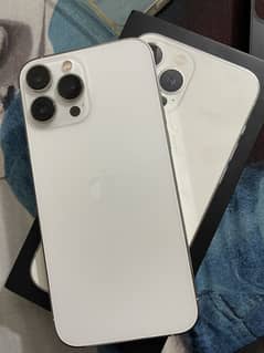 iPhone 13 Pro Max white clr