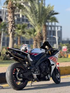 YAMAHA
