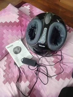 beurer foot massager with main adapter and instruction book