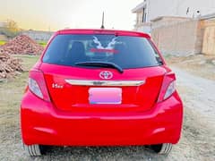 Toyota Vitz 2012