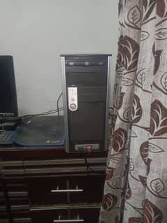 Core i5 4gb DDR Ram 128gb SSD Drive without Hard Drive 1gb Graphiccard