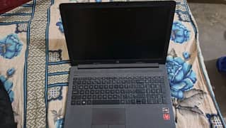 Hp laptop Ryzen 3 2200U