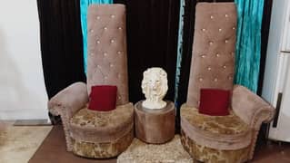 Coffee table and chairs